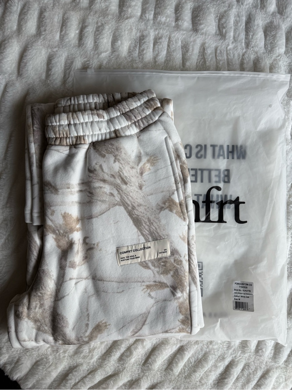 NWT- Comfrt Limited Edition White Oak Camo Straight Leg Sweatpant Size M - Picture 5 of 10